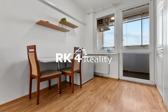 SLNEČNÝ 4-IZBOVÝ BYT S KLIMATIZÁCIOU, 82m² - VYŠEHRADSKÁ, PE - 9