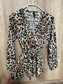 Leopardí top/blúzka s dlhým rukávom - 9