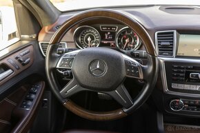 Mercedes-Benz ML 63 AMG TOP Stav - 9