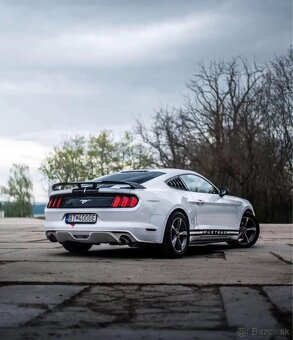 Ford Mustang 3.7 V6 - 9