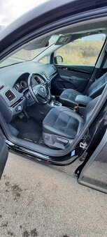 Volkswagen Sharan 2.0 TDI 4MOTION DSG - 9