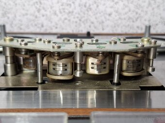 TEAC A-4010S / REEL TO REEL / AUTOMATIC REVERSE - 9