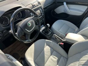 Škoda Octavia 1.8TSI Laurin & Klement - 9