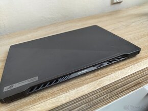 Asus ROG Zephyrus G14 - 9