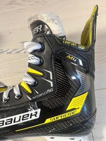 BAUER SUPREME M4 VEĽKOSŤ 3,5D - 9